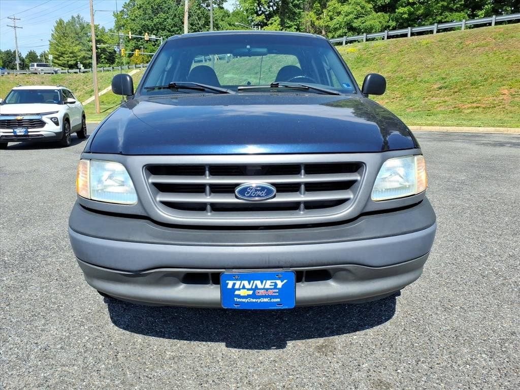 2002 Ford F-150 XL