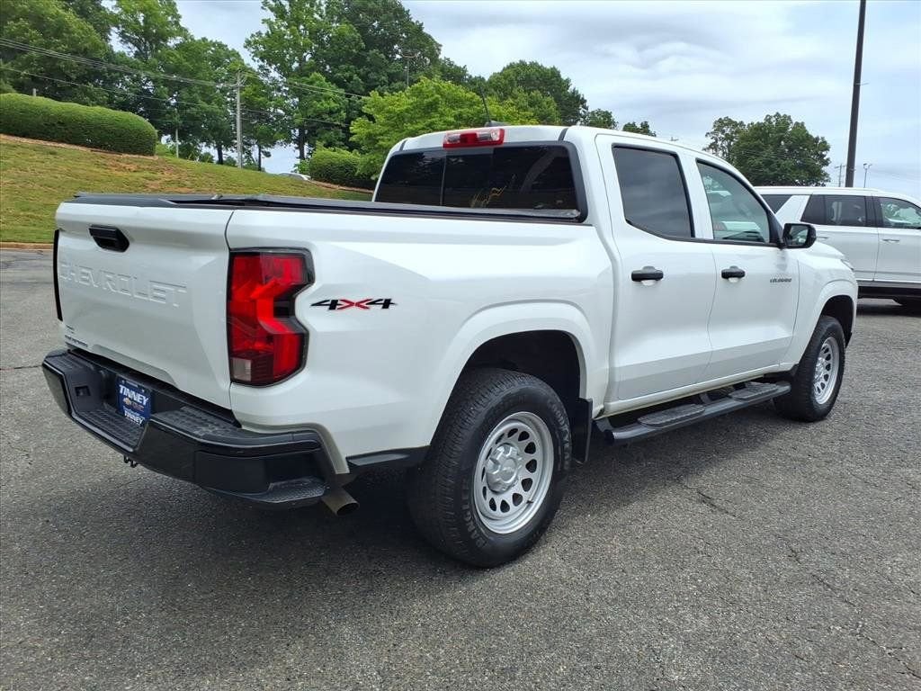 2024 Chevrolet Colorado WT