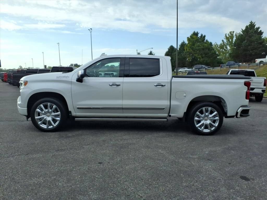 2022 Chevrolet Silverado 1500 High Country