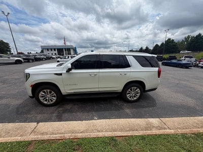 2023 GMC Yukon SLT