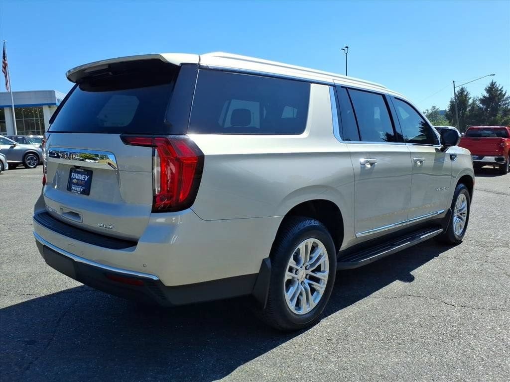 2023 GMC Yukon XL SLT