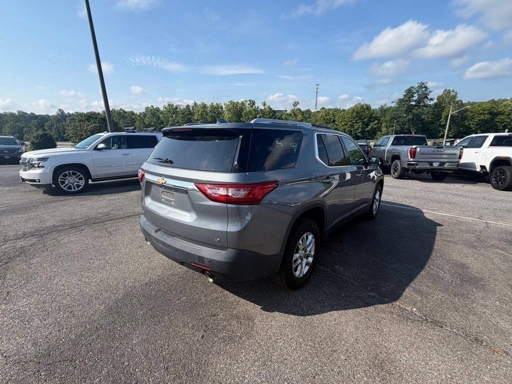 2018 Chevrolet Traverse LT Cloth