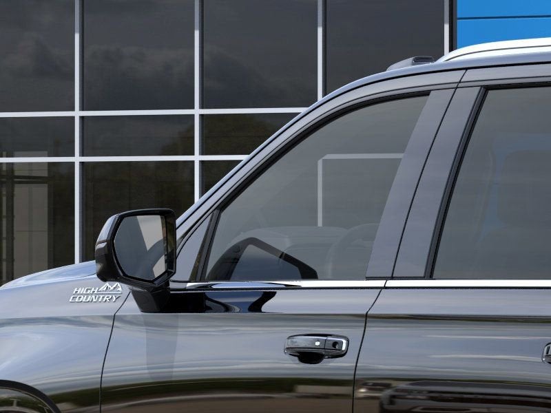 2026 Chevrolet Suburban High Country - Photo 13