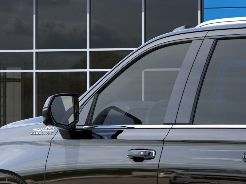 2026 Chevrolet Suburban High Country - Photo 37