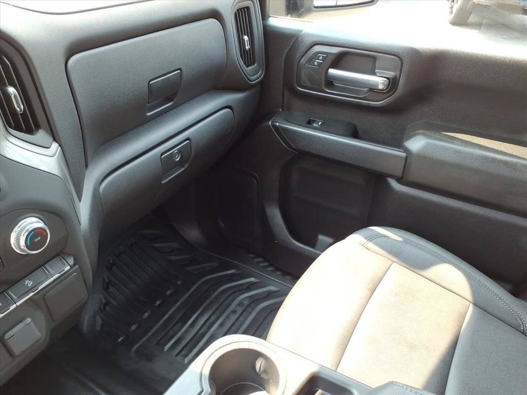 2024 GMC Sierra 2500 HD Pro