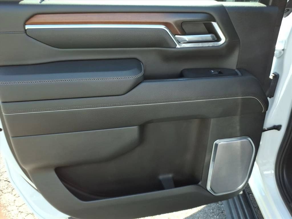 2024 GMC Sierra 3500 HD Denali