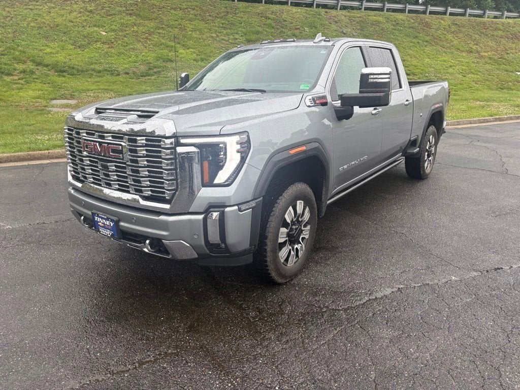 2025 GMC Sierra 2500 HD Denali