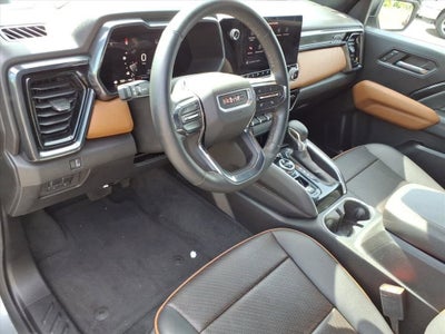 2023 GMC Canyon AT4