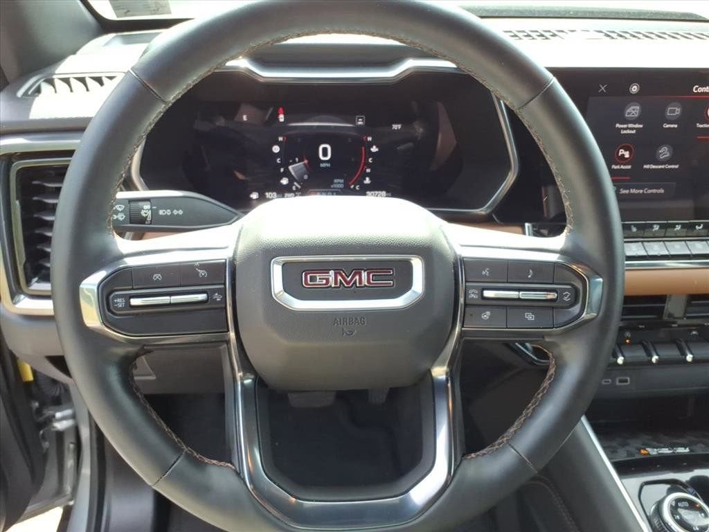 2023 GMC Canyon AT4