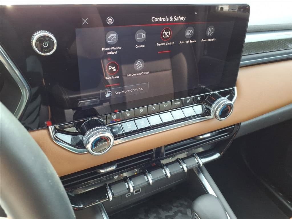 2023 GMC Canyon AT4