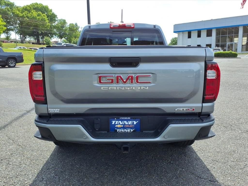 2023 GMC Canyon AT4