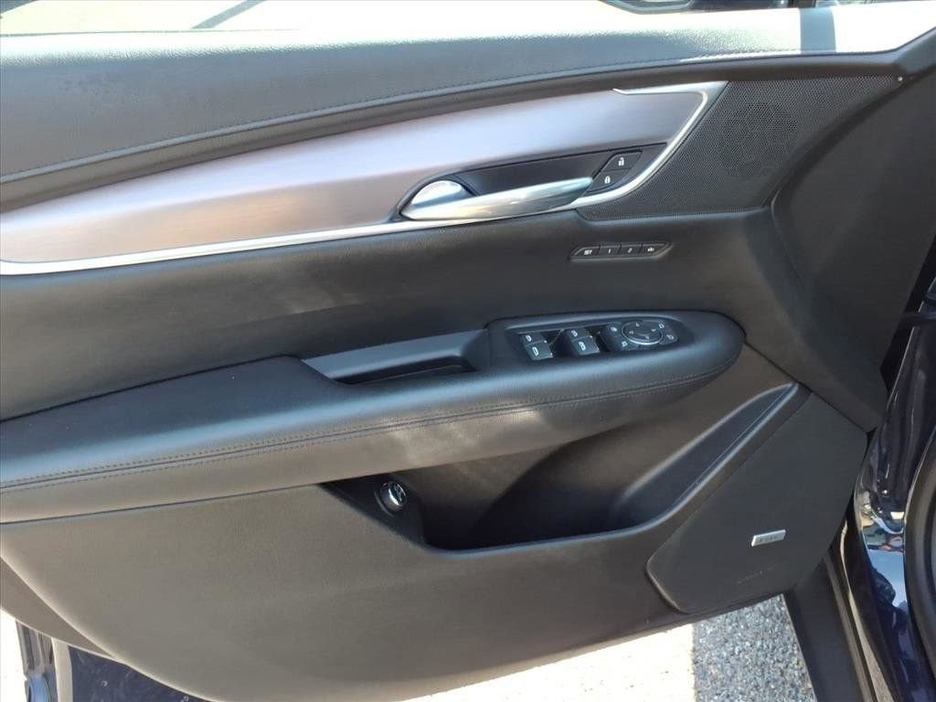 2017 Cadillac XT5 Premium Luxury AWD