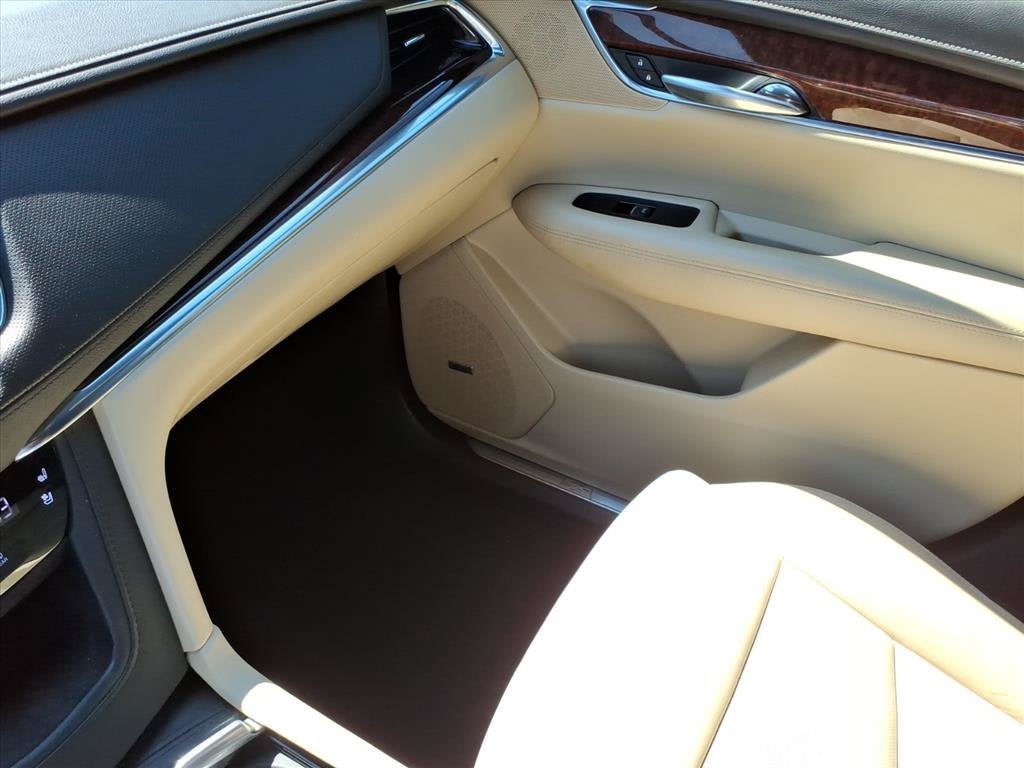 2018 Cadillac XT5 Premium Luxury AWD