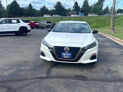 2022 Nissan Altima 2.0 SR
