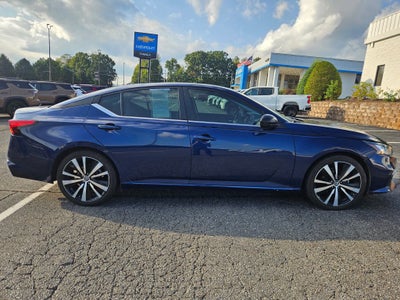 2022 Nissan Altima 2.5 SR