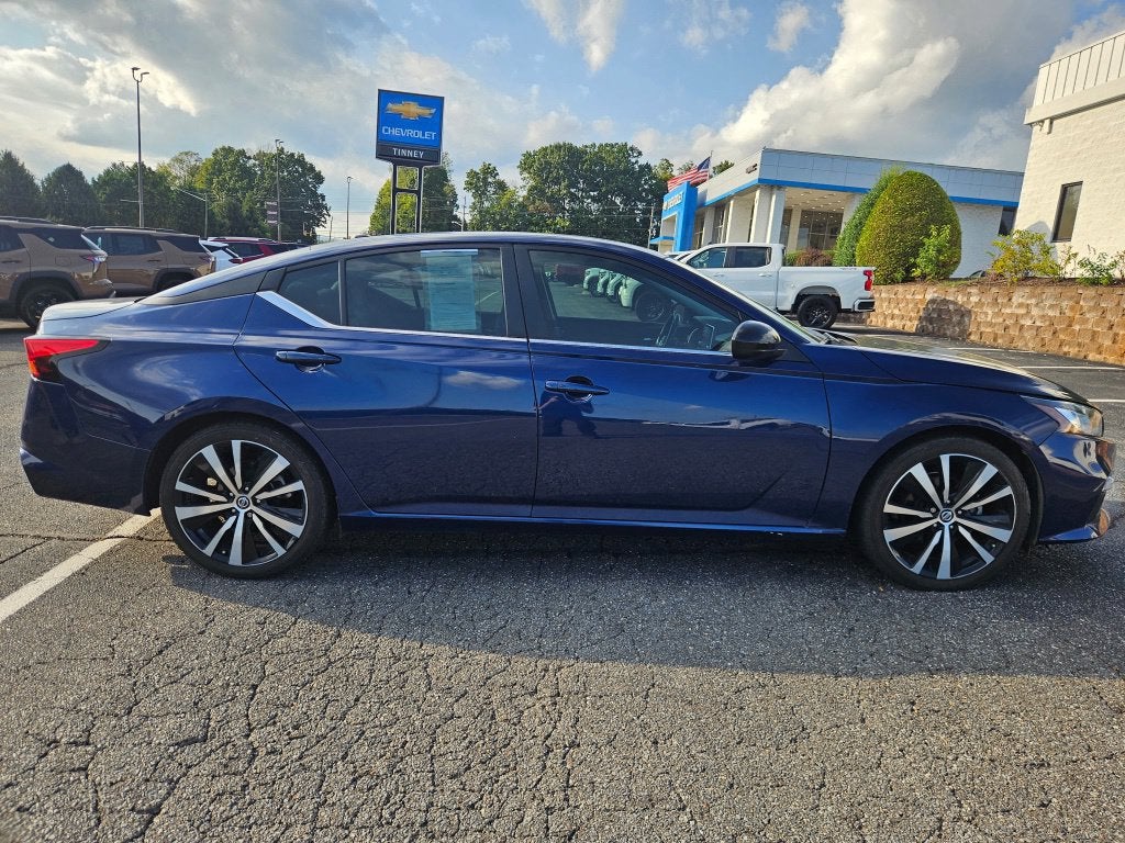 2022 Nissan Altima 2.5 SR