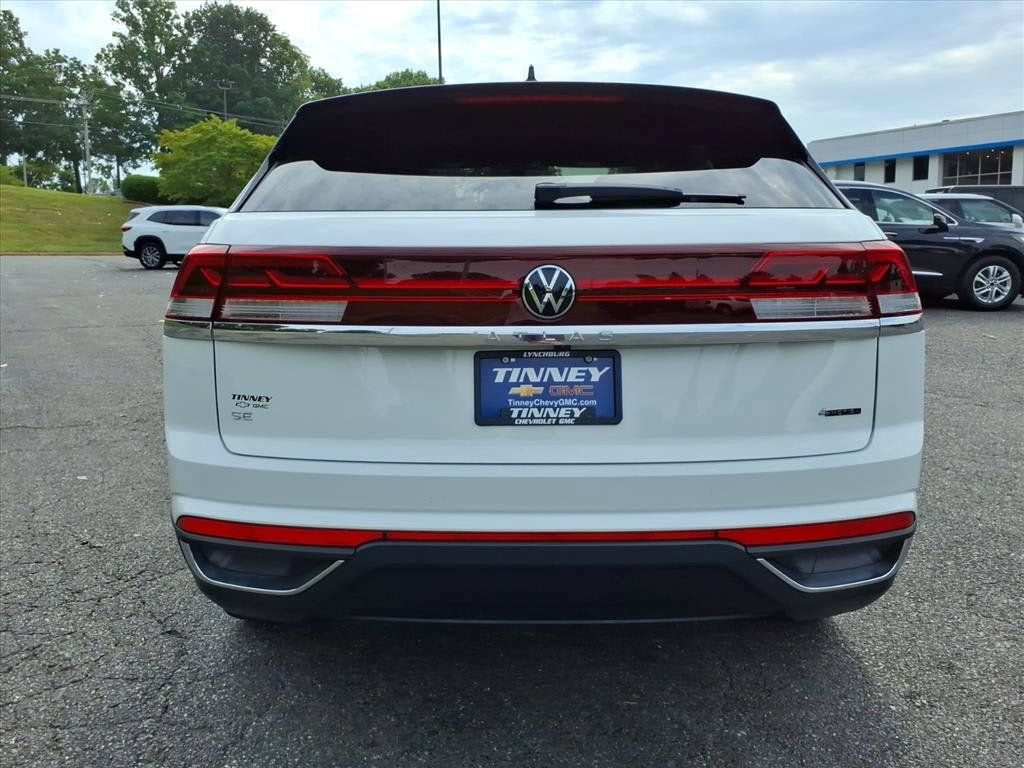 2025 Volkswagen Atlas Cross Sport 2.0T SE