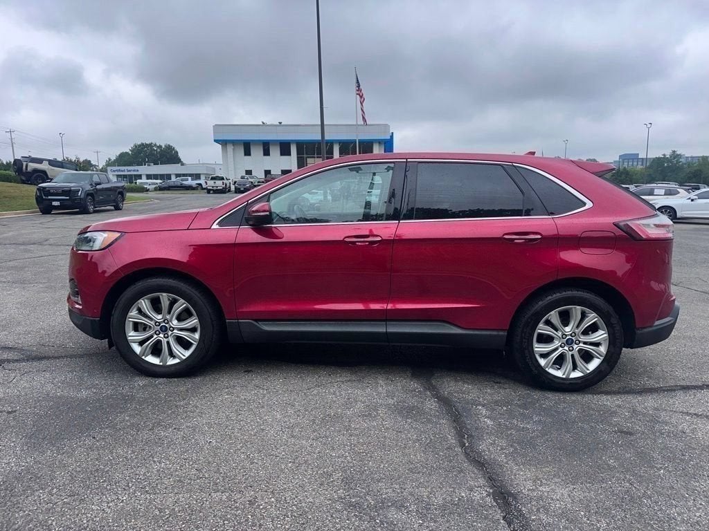 2020 Ford Edge Titanium