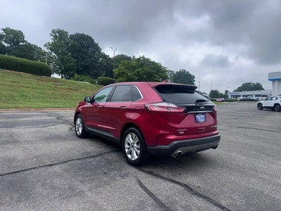 2020 Ford Edge Titanium