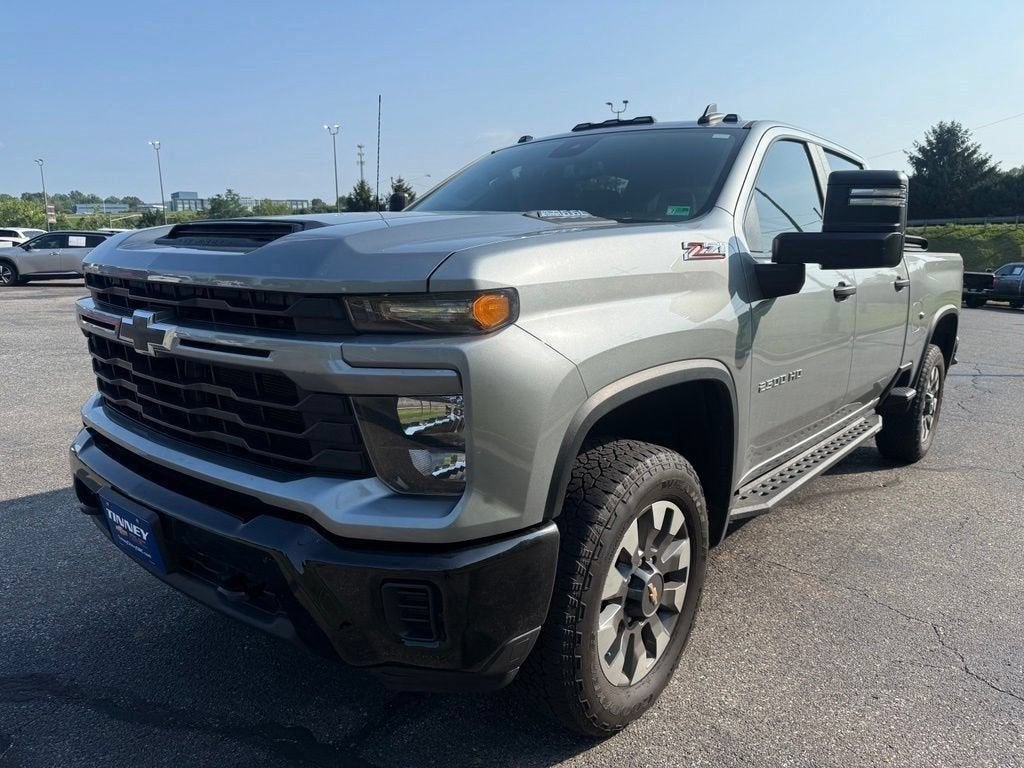 2024 Chevrolet Silverado 2500 HD Custom