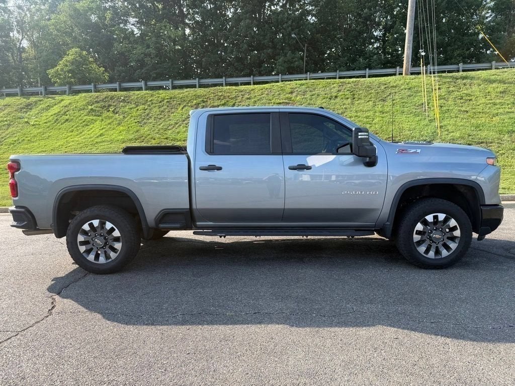 2024 Chevrolet Silverado 2500 HD Custom