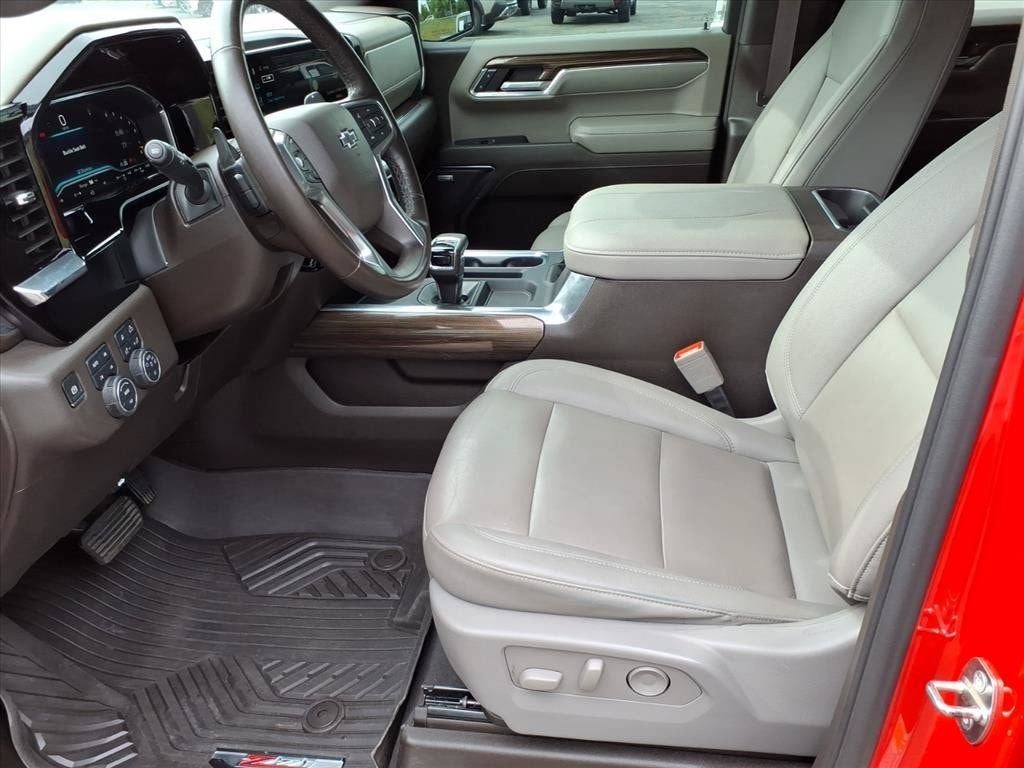 2024 Chevrolet Silverado 1500 LT Trail Boss - Photo 10