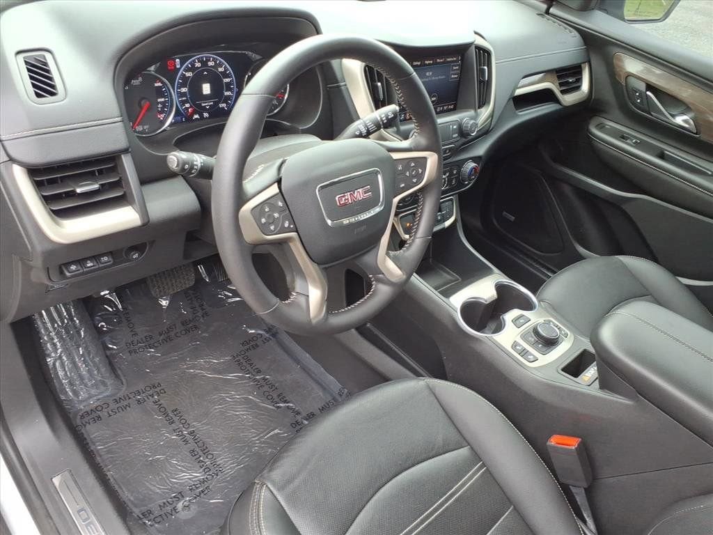 2022 GMC Terrain Denali - Photo 11