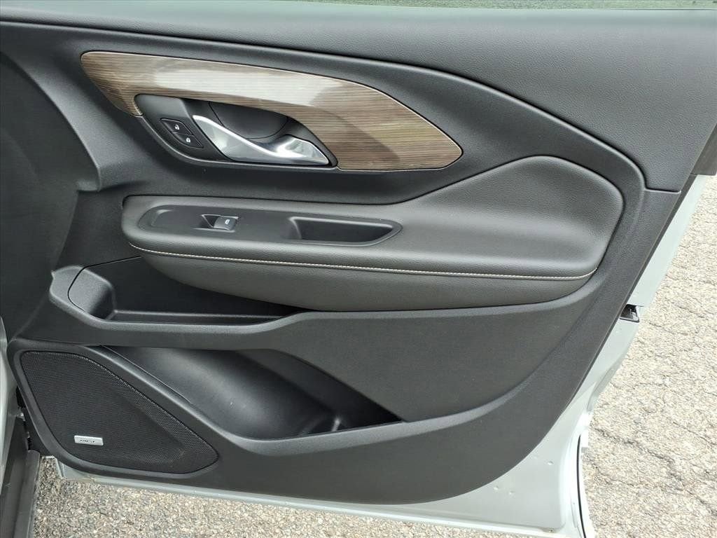 2022 GMC Terrain Denali - Photo 13