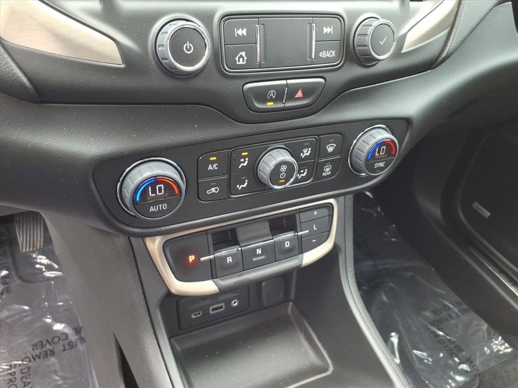 2022 GMC Terrain Denali - Photo 29
