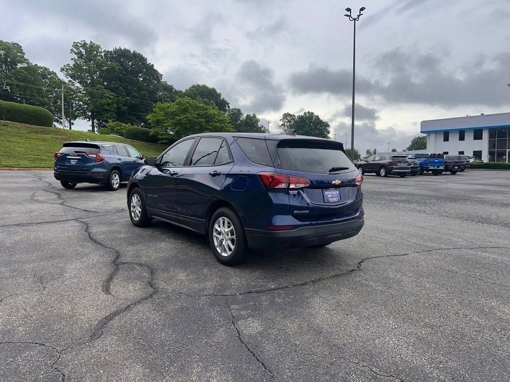 2022 Chevrolet Equinox LS