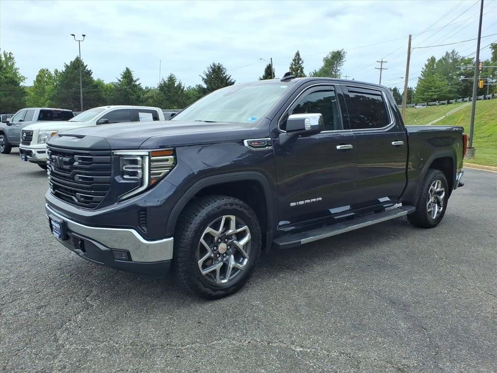 2025 GMC Sierra 1500 SLT