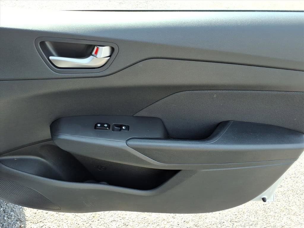2021 Hyundai Accent SE