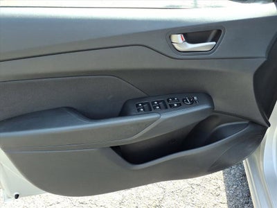 2021 Hyundai Accent SE