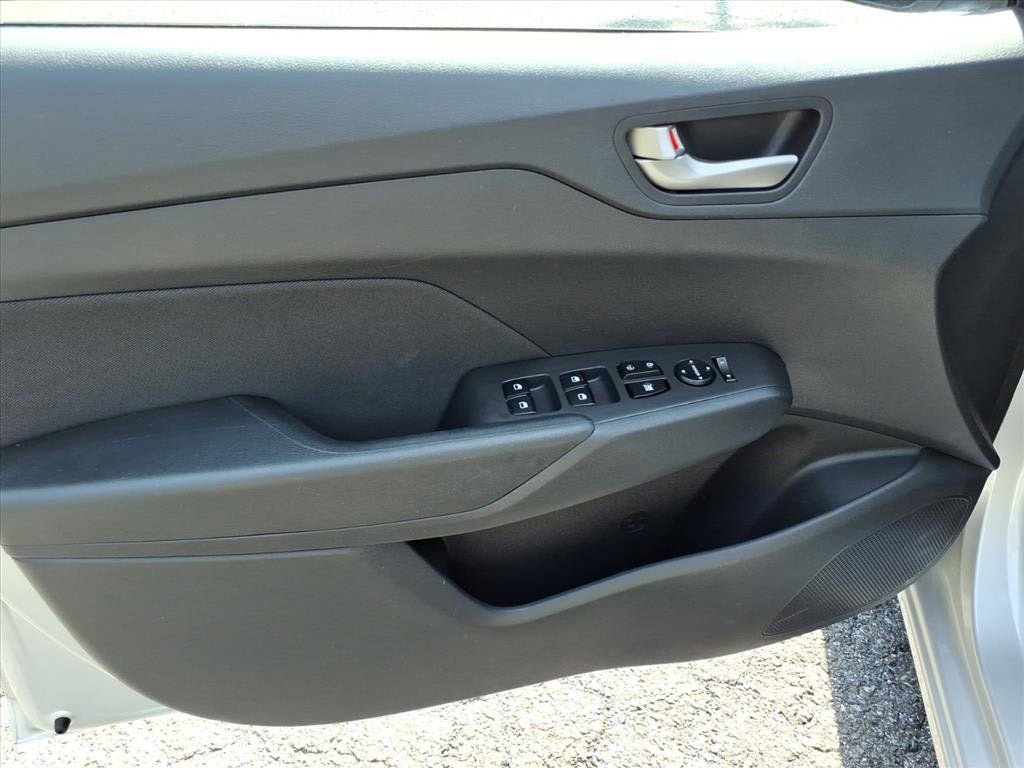 2021 Hyundai Accent SE