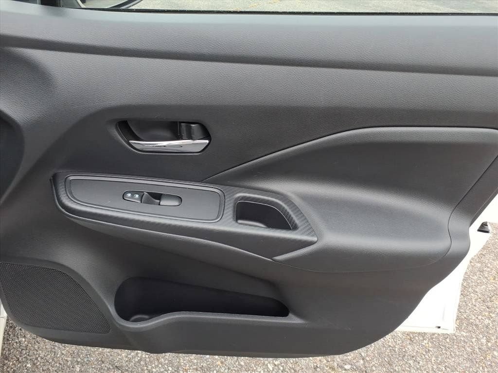 2024 Nissan Versa SV