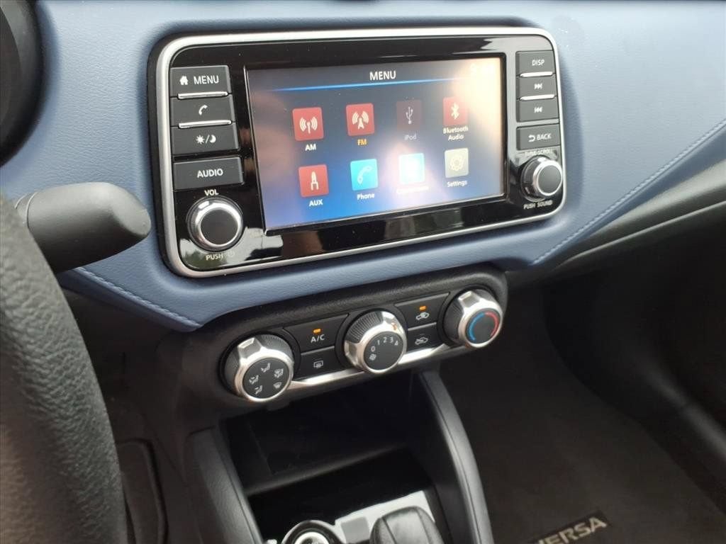2024 Nissan Versa SV