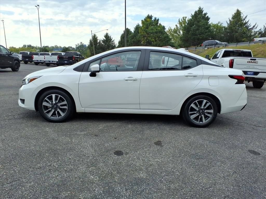 2024 Nissan Versa SV