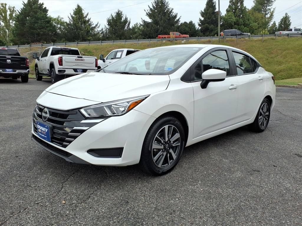 2024 Nissan Versa SV