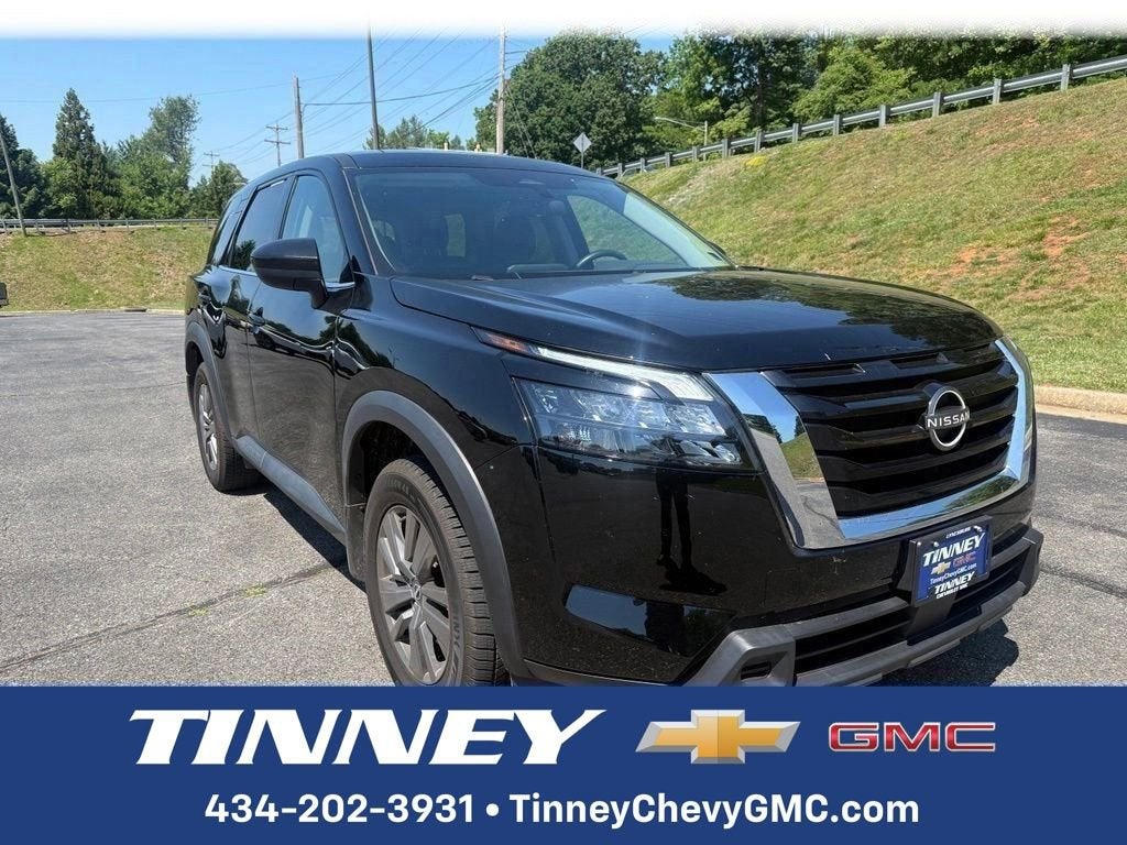 2023 Nissan Pathfinder S