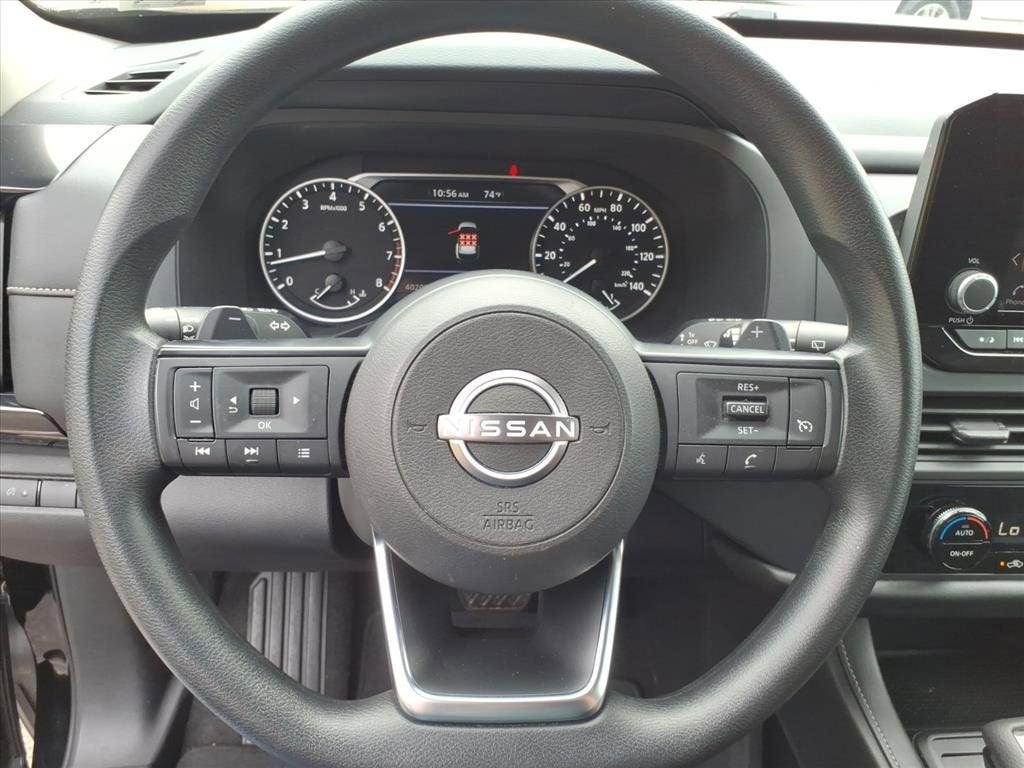 2023 Nissan Pathfinder S