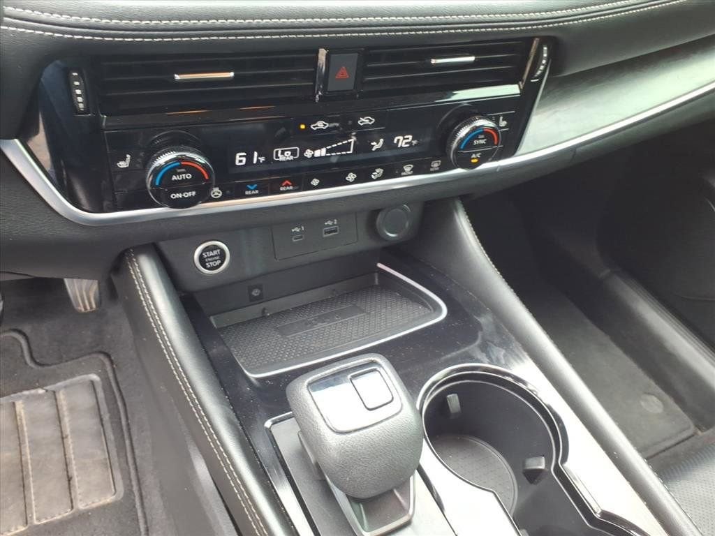 2021 Nissan Rogue Platinum